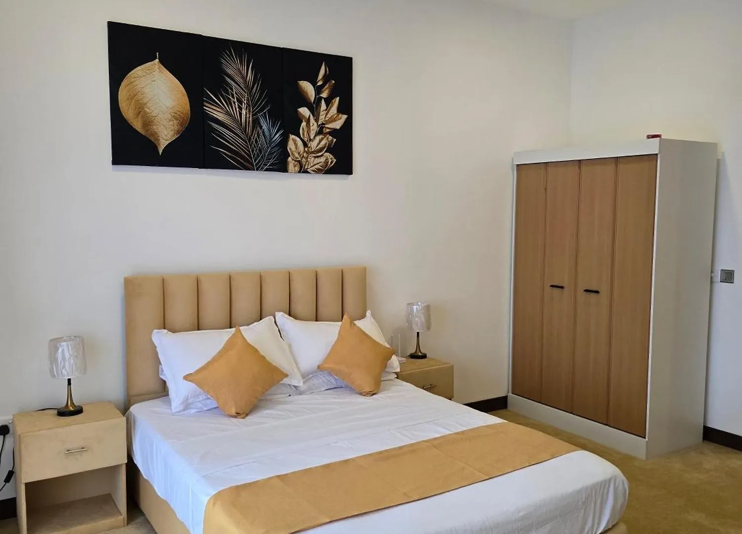 Ocean Breeze Residences 尼甘布 0*,  斯里兰卡
