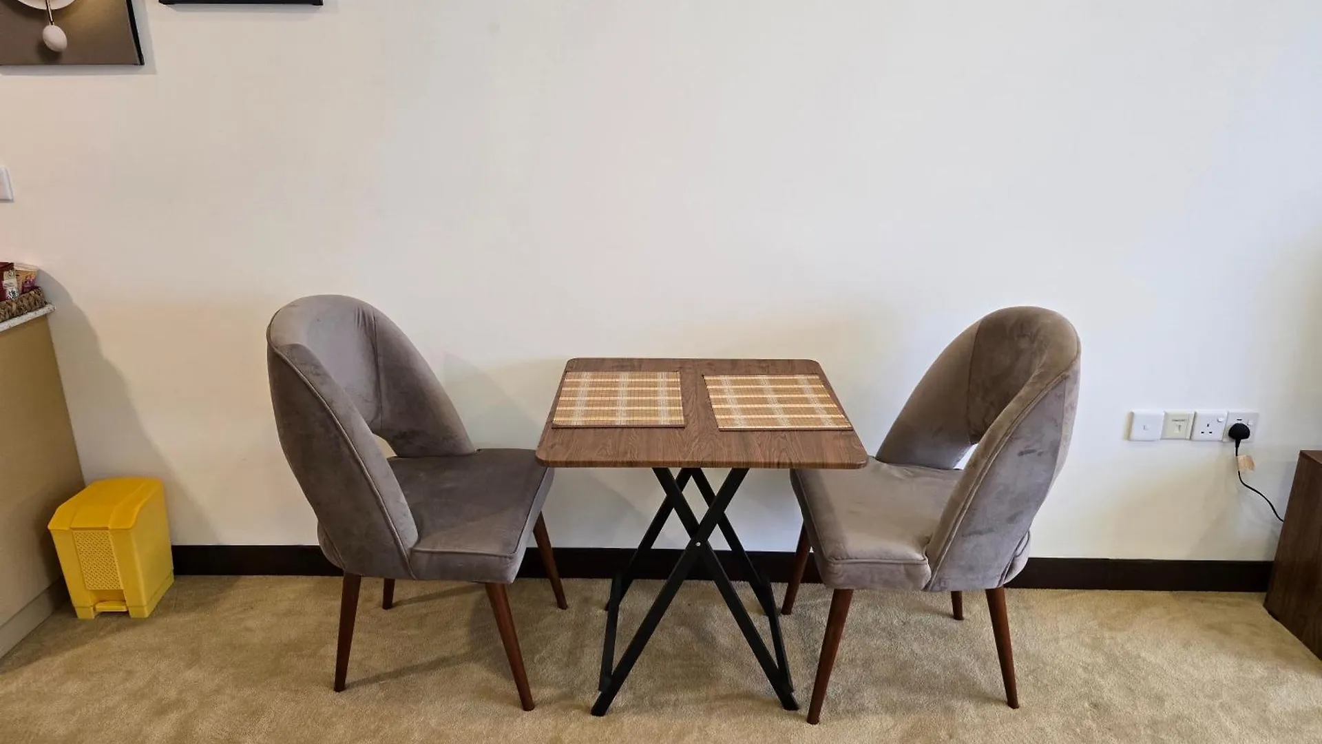 酒店 Ocean Breeze Residences 尼甘布